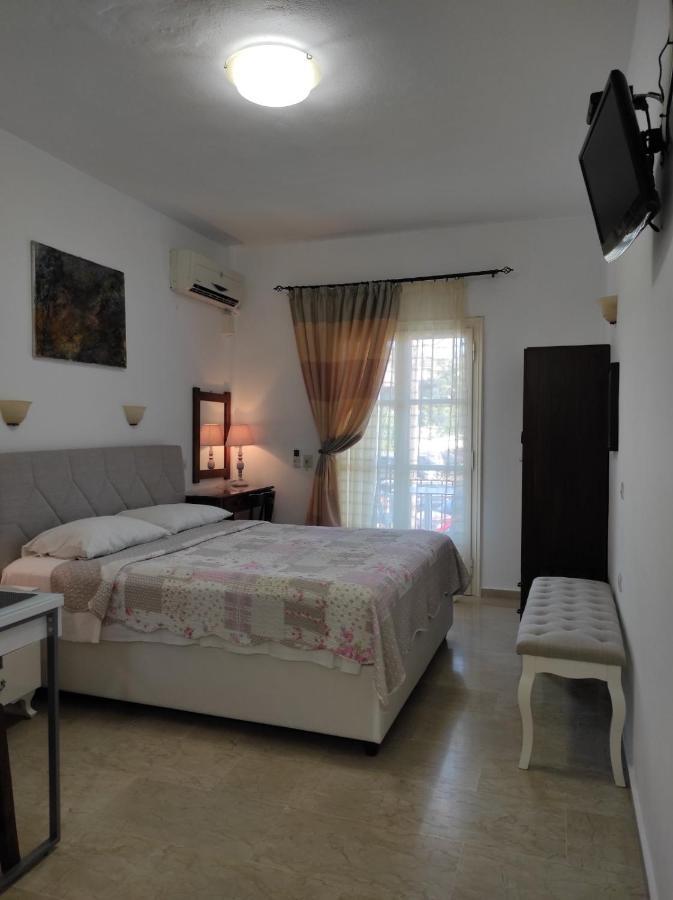 Angela studios Kassiopi Exterior foto